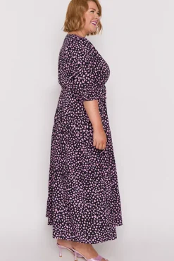 Lorraine Fit & Flare Dresses | Maxi Dresses*Adeline Abstract Hearts Black Pink Maxi Dress