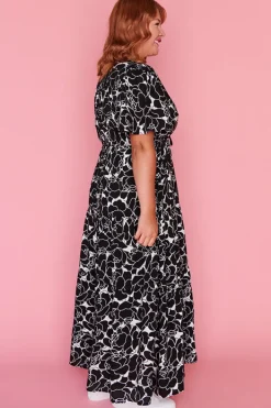 Lorraine Casual Dresses | Fit & Flare Dresses*Alexia Peonies Black & White Dress