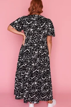 Lorraine Casual Dresses | Fit & Flare Dresses*Alexia Peonies Black & White Dress