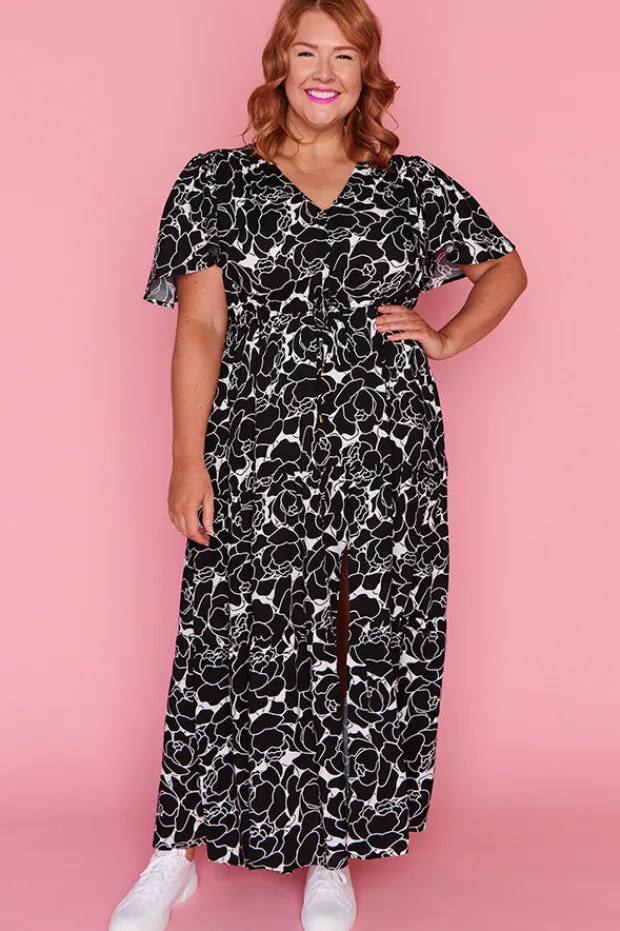Lorraine Casual Dresses | Fit & Flare Dresses*Alexia Peonies Black & White Dress