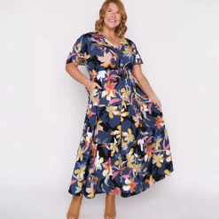 Lorraine Casual Dresses | Fit & Flare Dresses*Alexia 80's Pop Maxi Dress