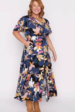 Lorraine Casual Dresses | Fit & Flare Dresses*Alexia 80's Pop Maxi Dress