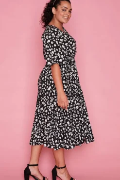 Lorraine Designs Casual Dresses | Fit & Flare Dresses*Jessica Black Floral Dress