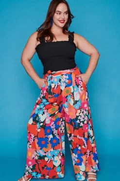 Lorraine Designs Pants & Jeans*Loreta Strawberry Garden Pants