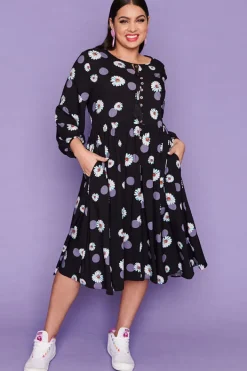 Lorraine Designs Casual Dresses | Shift Dresses*Maxima Daisies and Spots Dress
