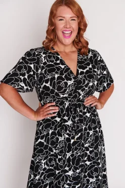 Lorraine Designs Casual Dresses | Loose Dresses*Michelle Peonies Black & White Dress