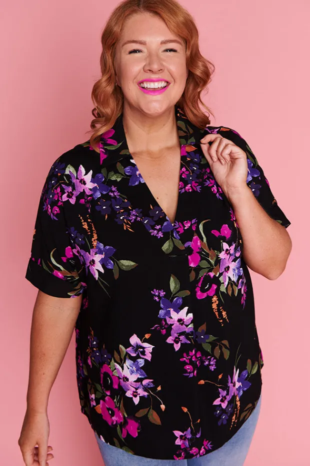 Lorraine Tops*Monnie Night Flower Top