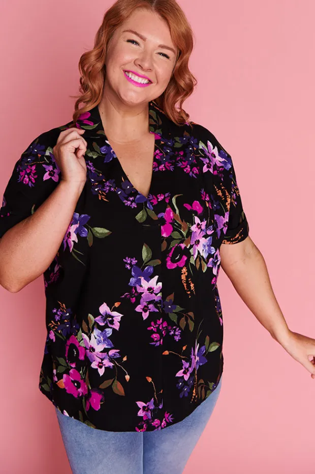 Lorraine Tops*Monnie Night Flower Top