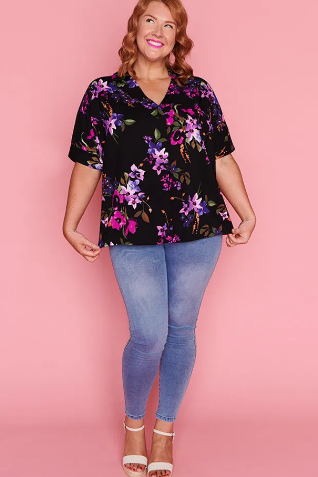 Lorraine Tops*Monnie Night Flower Top
