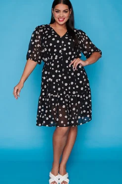 White Closet Casual Dresses | Fit & Flare Dresses*Pixie Chiffon Daisies Dress