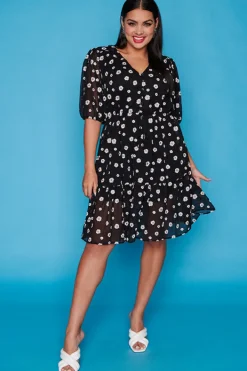 White Closet Casual Dresses | Fit & Flare Dresses*Pixie Chiffon Daisies Dress