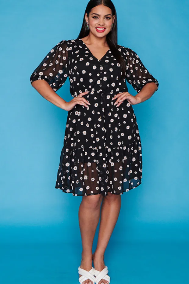 White Closet Casual Dresses | Fit & Flare Dresses*Pixie Chiffon Daisies Dress