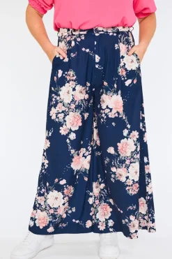 Lorraine Pants & Jeans*Zoey Navy Floral Pant