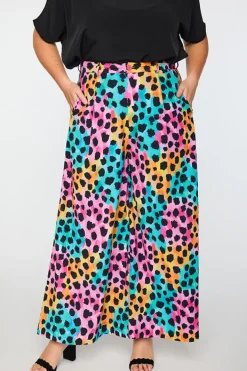 Lorraine Pants & Jeans*Zoey Trio Cheetah Pant